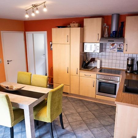 Ferienwohnung & Apartment Am Steinbrunnen Brauneberg Exterior photo