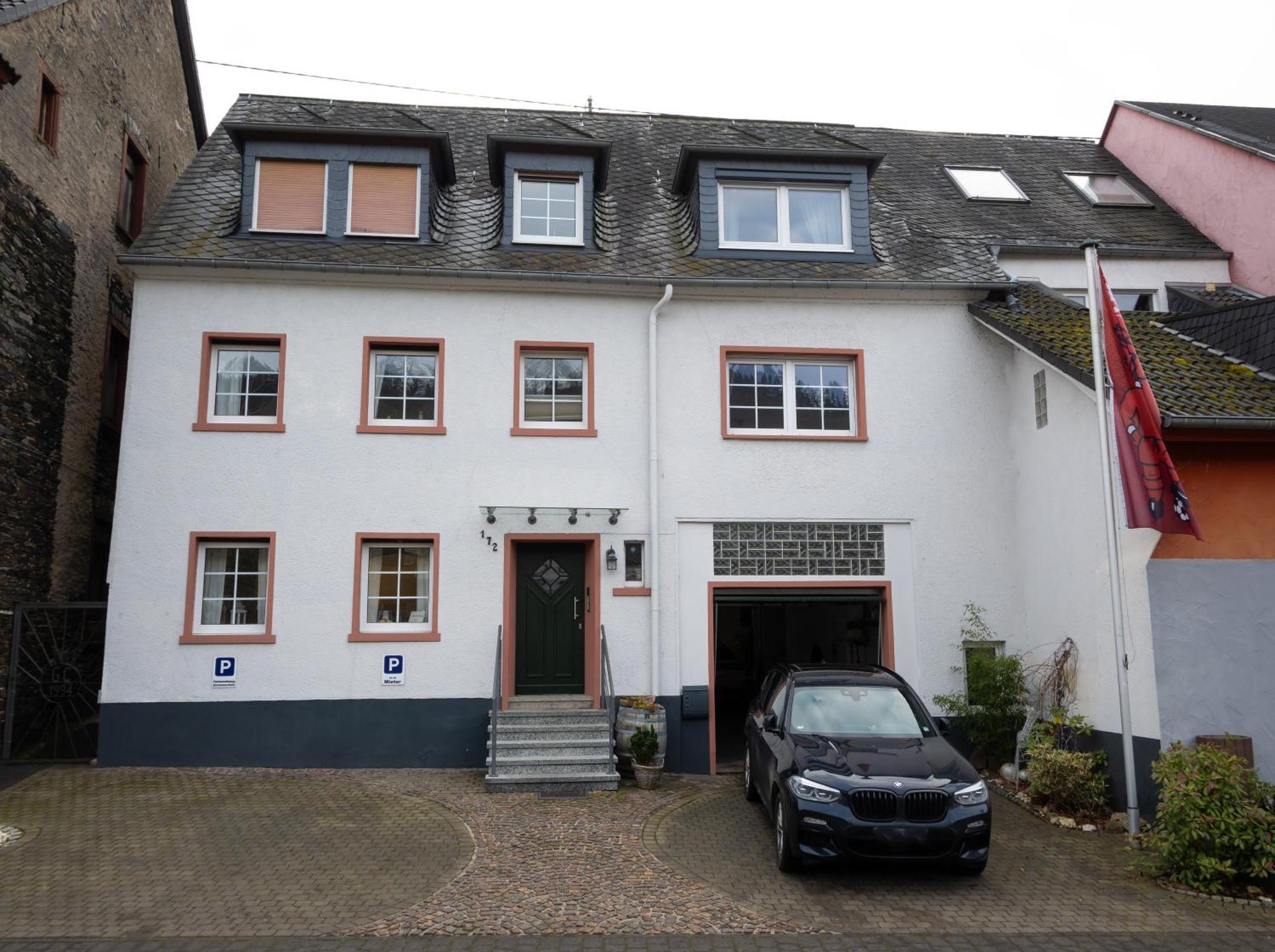 Ferienwohnung & Apartment Am Steinbrunnen Brauneberg Exterior photo