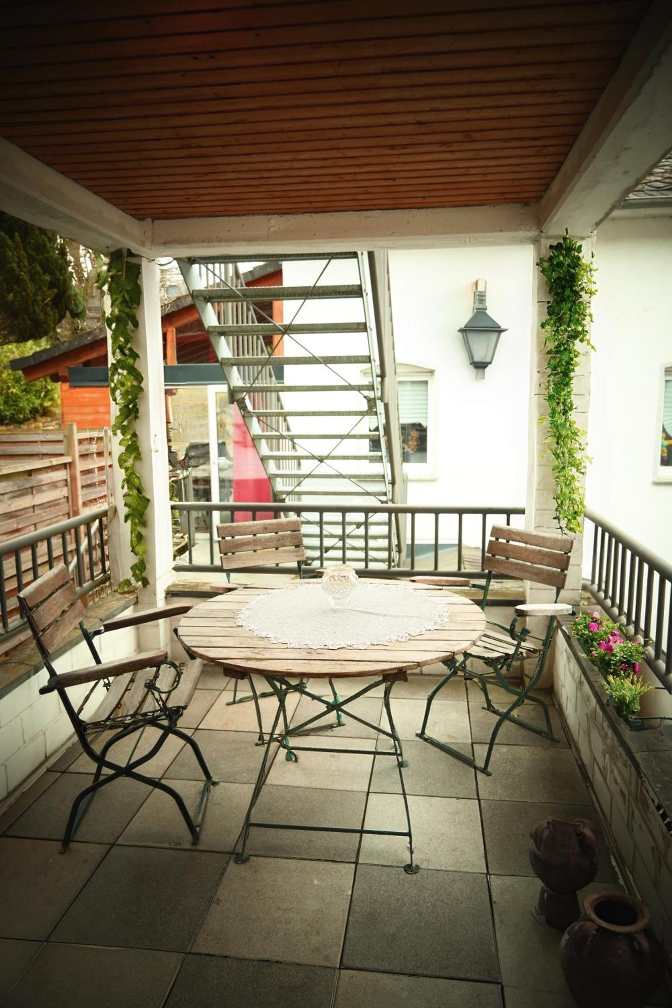 Ferienwohnung & Apartment Am Steinbrunnen Brauneberg Exterior photo